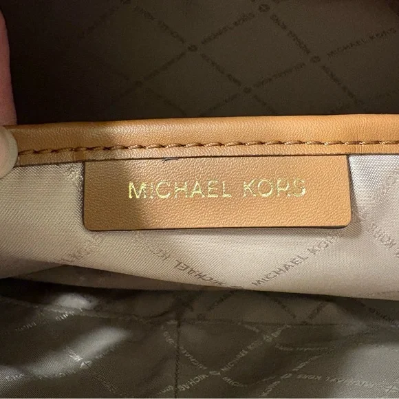 Michael Kors Jessie Large Signature TZ Tote Satchel Shoulder Bag Like New - Picture 15 of 16